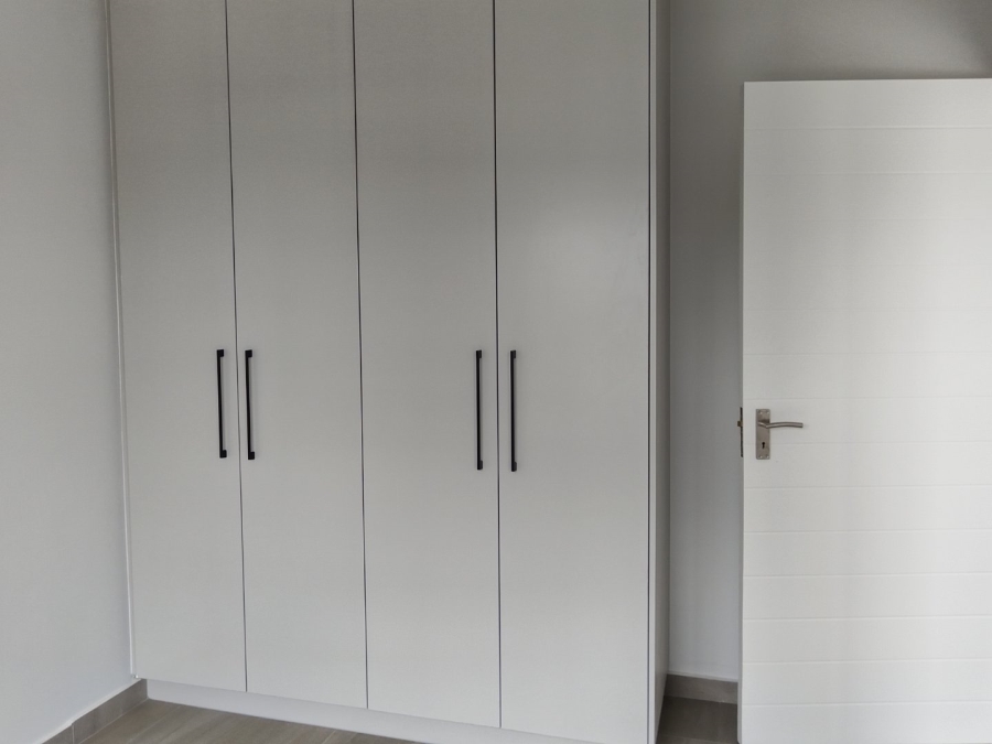 1 Bedroom Property for Sale in Table View Western Cape